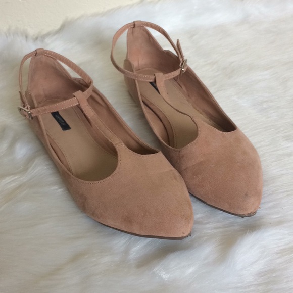Forever 21 Shoes - Forever 21 blush Ballet Flats